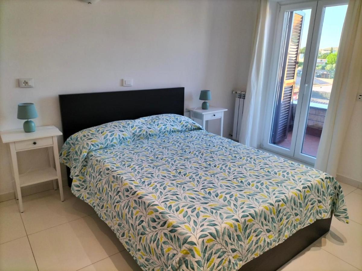 Bed and Breakfast The House Fiera Di Roma Aeroporto Fiumicino Понте Галерія Екстер'єр фото