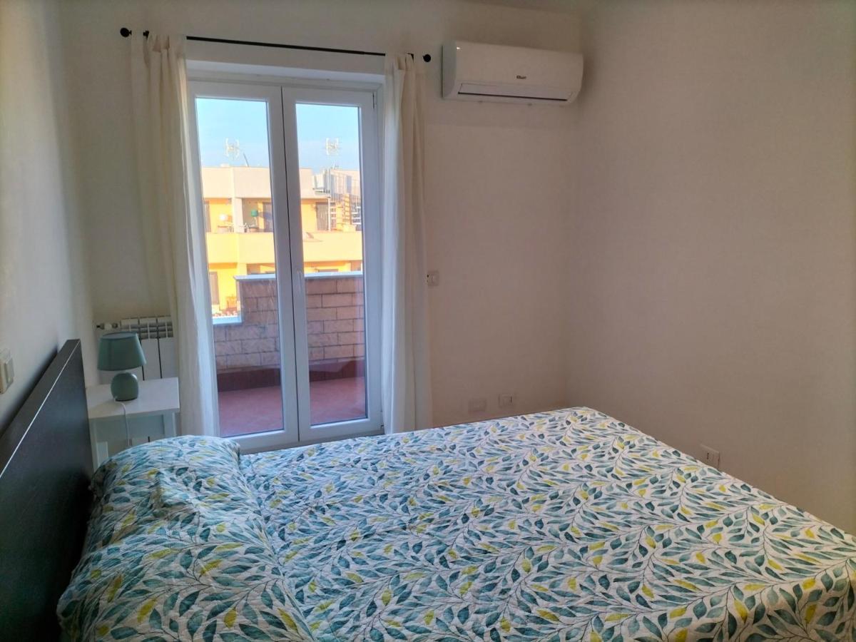 Bed and Breakfast The House Fiera Di Roma Aeroporto Fiumicino Понте Галерія Екстер'єр фото
